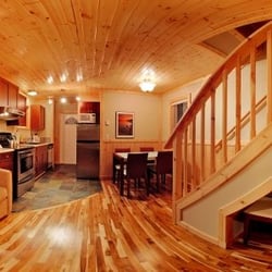 Reef Point Cottages - Another interior shot of a two bedroom cottage