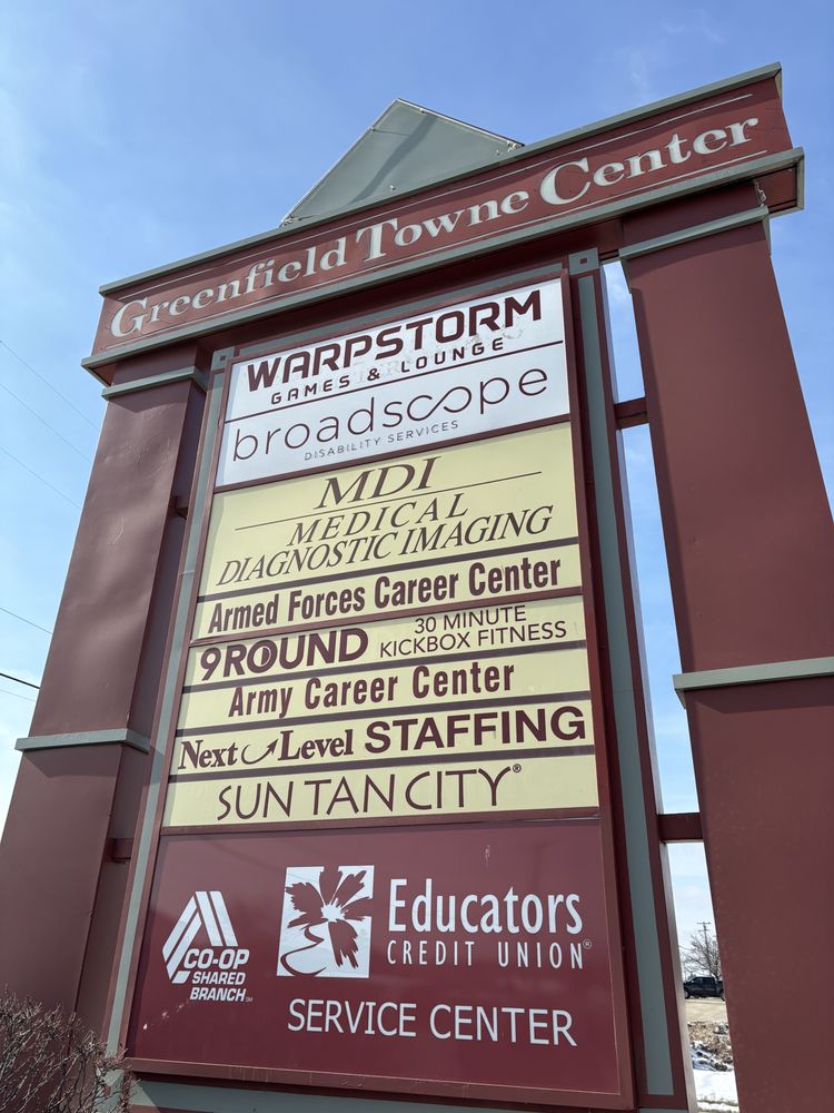 US Army Recruiting Station - social services organization in Greenfield, WI