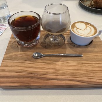 Madcap Coffee - Coffee flight - Coffee Roasteries Near Me - Grand Rapids, Michigan