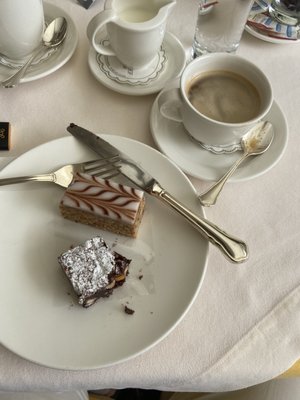 Hotel Salzburgerhof by null
