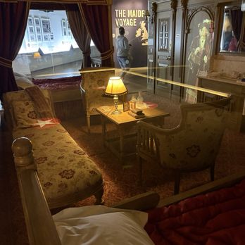 Titanic Belfast - First class room - Museums Near Me - Belfast, LSB Titanic Belfast - First class room - Museums Near Me - Belfast, LSB
