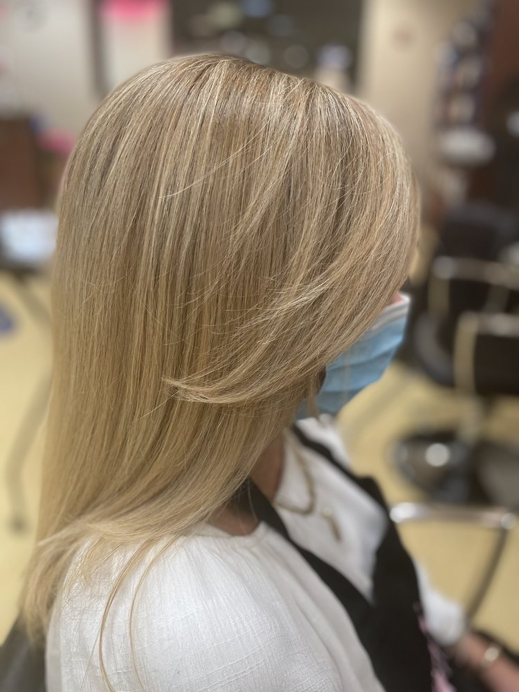 CHRISTINA’S HAIR SALON Updated September 2024 14 Photos & 21