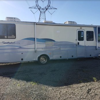 Mangum's Truck & Auto - We offer RV maintenance! - Transmission Repair Near Me - Stem, North Carolina Mangum's Truck & Auto - We offer RV maintenance! - Transmission Repair Near Me - Stem, North Carolina