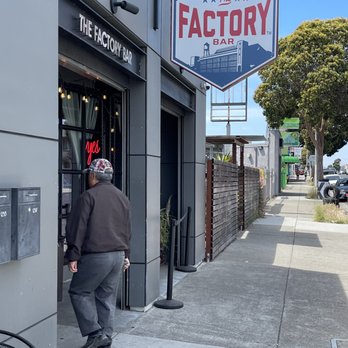 The Factory Bar - Entrance to The Factory Bar on San Pablo Avenue. - Cocktail Bars Near Me - Richmond, California