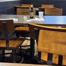 Taco Cabana - Dirty tables