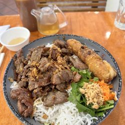 Pho Yen - Sautéed marinated beef vermicelli w/EggRoll