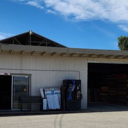 Yolo Lumber