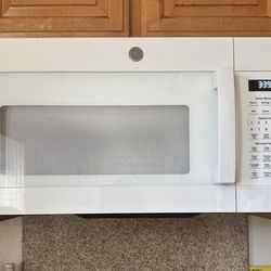 Bruno’s Appliances Installs - New appliance installed!