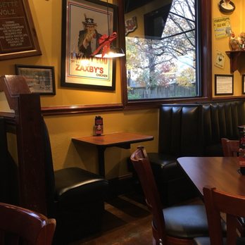 Zaxbys - Fast Food Near Me - Columbia, South Carolina