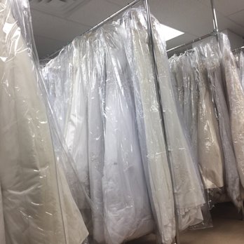 Glamorous Bride - Bridal Near Me - New York, New York Glamorous Bride - Bridal Near Me - New York, New York