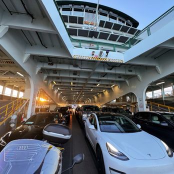 Bainbridge Island Ferry - Ferries Near Me - Seattle, Washington