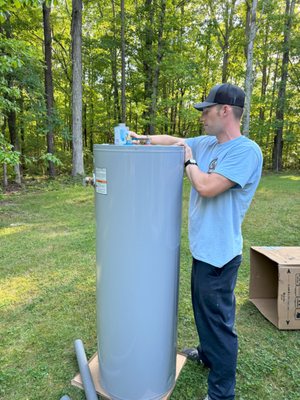 Water Heater Repair & Installation - Is your water heater acting up? Big Dawg’s Plumbing Services specializes in expert water heater repair and installation. From tankless systems to traditional models, we ensure your home has reliable hot water when you need it most. 🛠️