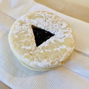 Doma Cafe - Linzer - Cafes Near Me - Chicago, Illinois