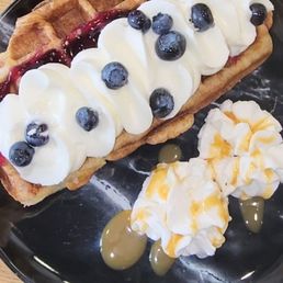 Blueberry Croffle