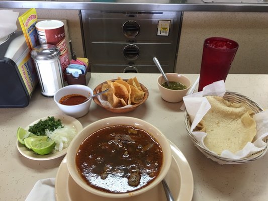 Birrieria Apatzingan by null