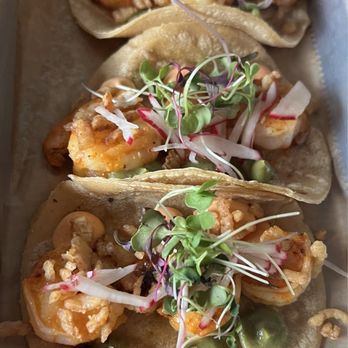 La Diosa Taqueria - Mojo Shrimp tacos you get 3 tacos during happy hour - Mexican Near Me - Miami, Florida La Diosa Taqueria - Mojo Shrimp tacos you get 3 tacos during happy hour - Mexican Near Me - Miami, Florida