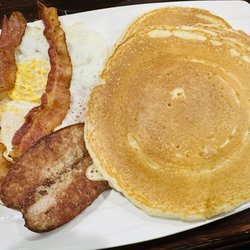 Yonkers Diner - Pancake Deluxe