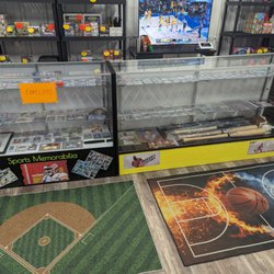 Tom's Sports Collectibles