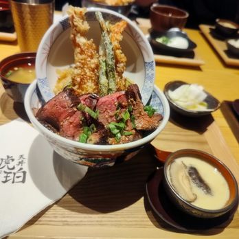 Tendon Kohaku - Beef Steak Aimori Tendon Set - Japanese Near Me - Bellevue, Washington
