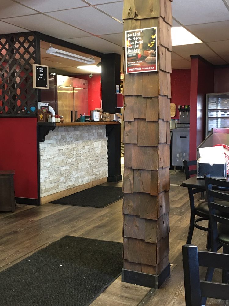 FOX’S PIZZA DEN Updated April 2024 Route 28 S, Fort Ashby, West