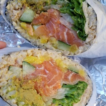 Up Roll Cafe - Honolulu - Sexy Salmon Roll w/Brown Rice and added Avocado - Sushi Bars Near Me - Honolulu, Hawaii Up Roll Cafe - Honolulu - Sexy Salmon Roll w/Brown Rice and added Avocado - Sushi Bars Near Me - Honolulu, Hawaii