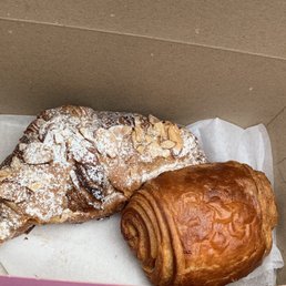 Plain Croissant