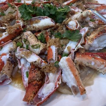 Chef Wong Bistro - Very fresh king crab - Cantonese Near Me - Flushing, New York