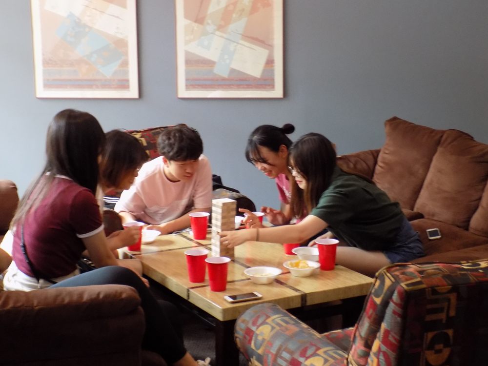 UNIVERSITY PLACE APARTMENTS Updated September 2024 1205 University Ave, Columbia, Missouri