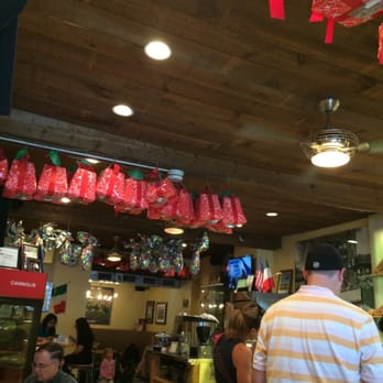 Dolce - A busy and bright shop - Ice Cream & Frozen Yogurt Near Me - Boston, Massachusetts