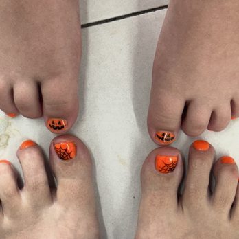 Blu Skye Nails and Spa - Halloween toes - Nail Salons Near Me - Anaheim, California Blu Skye Nails and Spa - Halloween toes - Nail Salons Near Me - Anaheim, California