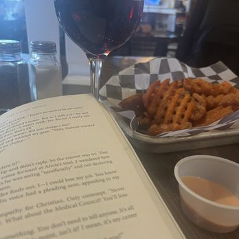 Hank’s Bistro and Brew - Sangria and sweet potato fries - Burgers Near Me - Eden, Utah Hank’s Bistro and Brew - Sangria and sweet potato fries - Burgers Near Me - Eden, Utah