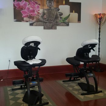 Wellness Massage Spa - Lobby area - Reflexology Near Me - New Orleans, Louisiana Wellness Massage Spa - Lobby area - Reflexology Near Me - New Orleans, Louisiana