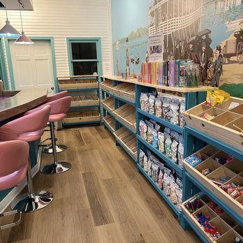 River City Sweets - Inside... assorted sugar selections besides ice cream - Candy Stores Near Me - Prescott, Wisconsin River City Sweets - Inside... assorted sugar selections besides ice cream - Candy Stores Near Me - Prescott, Wisconsin