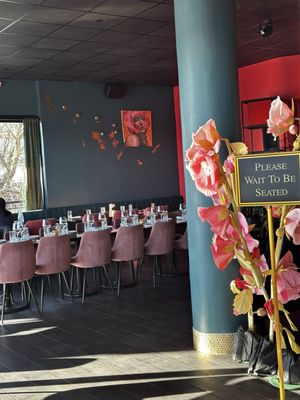 Lokum Mediterranean Restaurant and Bar by null