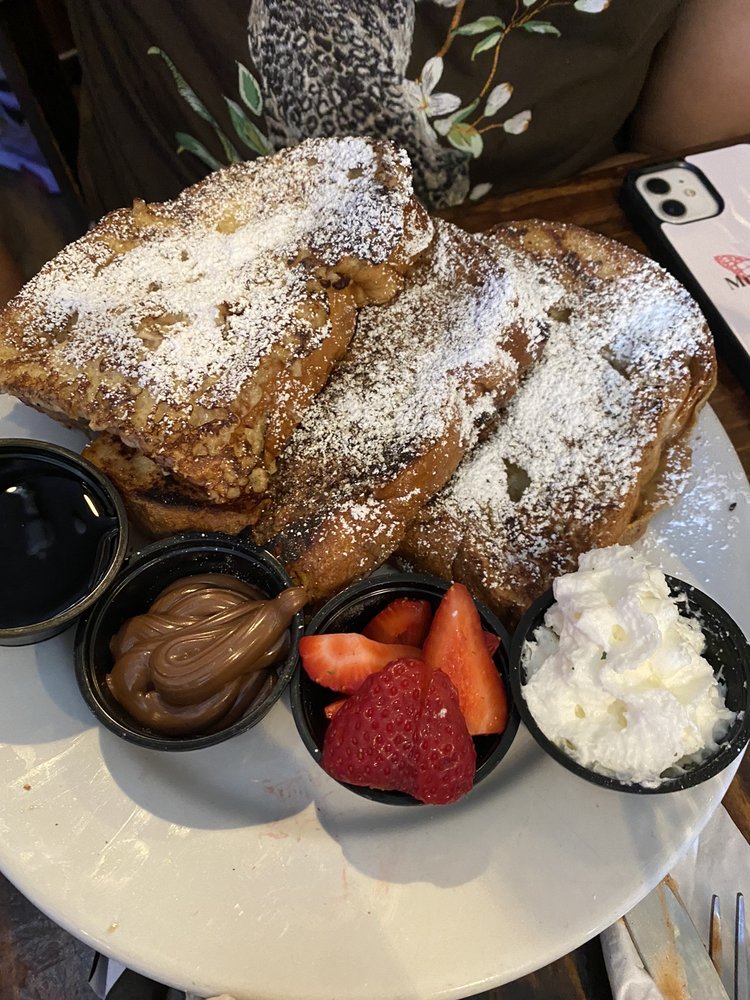 Lemoni Cafe