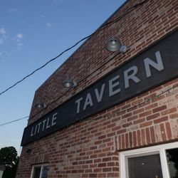 Little Tavern - Little Tavern!! (keepsmilingphoto.com)