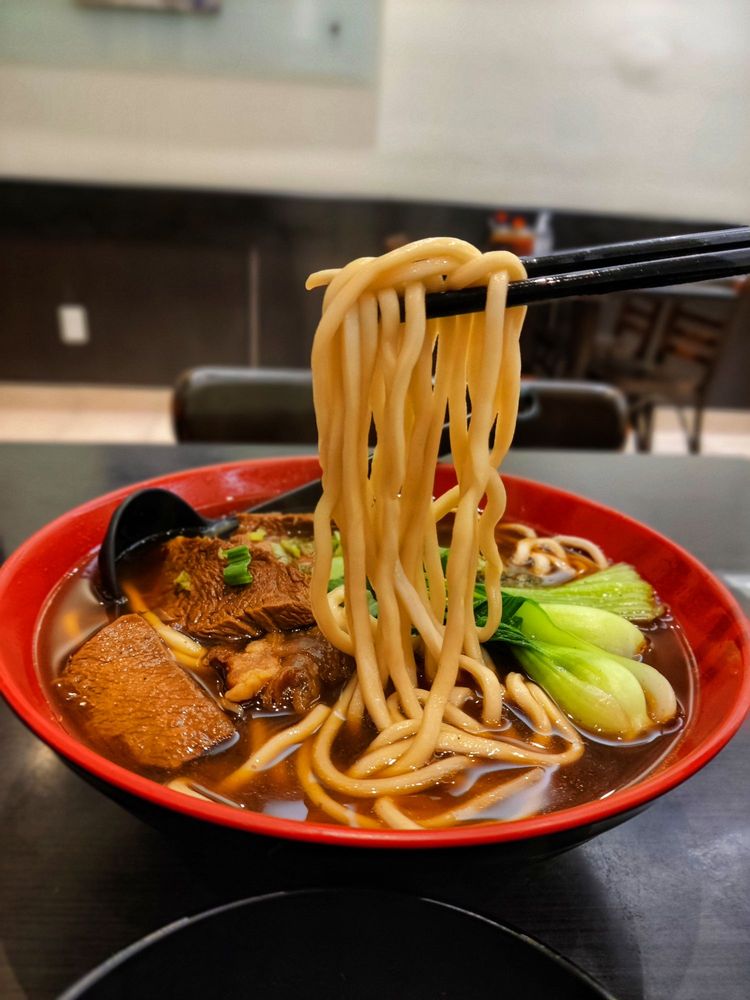 MEI NUNG BEEF NOODLE HOUSE 431 Photos & 297 Reviews 3255 Highway 7
