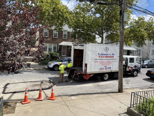 Vitello Plumbing Logo