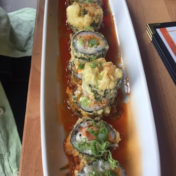 Rice N Roll Bistro - Poseidon roll - Sushi Bars Near Me - Milwaukee, Wisconsin