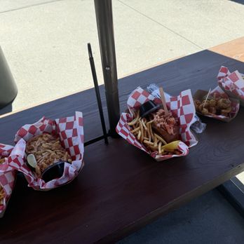 Lazy Lobster - Fooood!!!! - Seafood Near Me - East Rockaway, New York