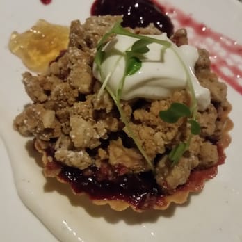 Canoe - Summerlicious Tart - Canadian (New) Near Me - Toronto, Ontario
