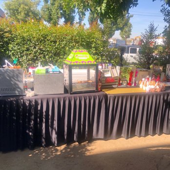 Mike & G Catering - Getting tables set up - Caterers Near Me - Upland, California Mike & G Catering - Getting tables set up - Caterers Near Me - Upland, California