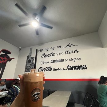 Mariachi Bakery - Bakeries Near Me - Norwalk, California