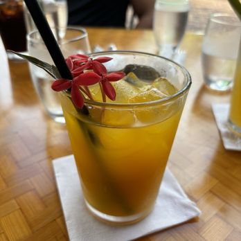 Castro’s - Mango Juice - Latin American Near Me - Honolulu, Hawaii