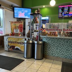 Yogo Delight - Lobby with K-pop playing