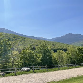 The Glen House - The view behind the hotel - Hotels Near Me - Gorham, New Hampshire The Glen House - The view behind the hotel - Hotels Near Me - Gorham, New Hampshire