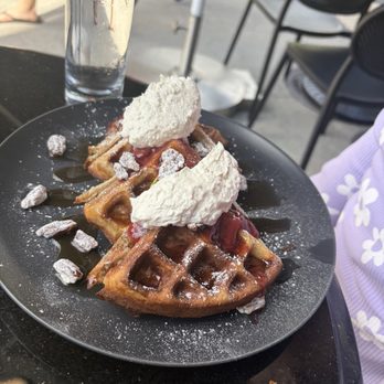 Bouzy - BROWN BUTTER WAFFLE - Wine Bars Near Me - Tampa, Florida