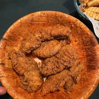 Wendell's - Boneless chicken - Chicken Wings Near Me - Norton, Massachusetts