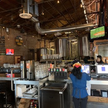 Four Peaks Brewing - Pubs Near Me - Tempe, Arizona
