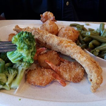 Captain D's - Catfish and shrimp - Seafood Near Me - Lugoff, South Carolina